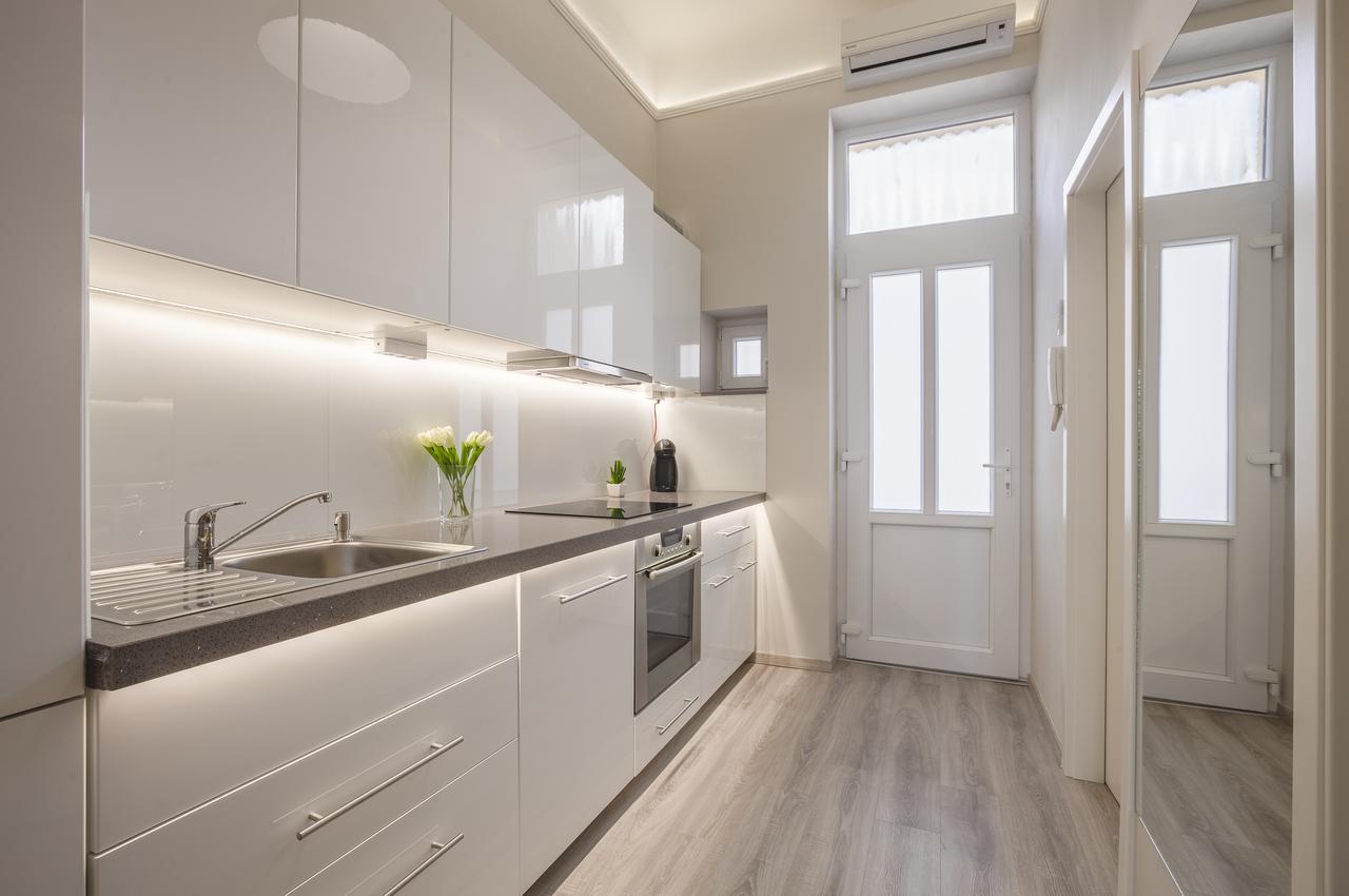 Kings Cross Apartment บูดาเปสต์ ภายนอก รูปภาพ