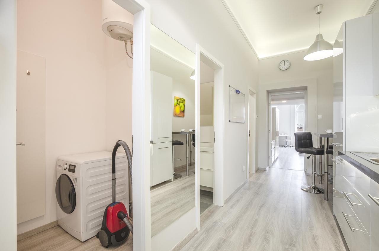 Kings Cross Apartment บูดาเปสต์ ภายนอก รูปภาพ