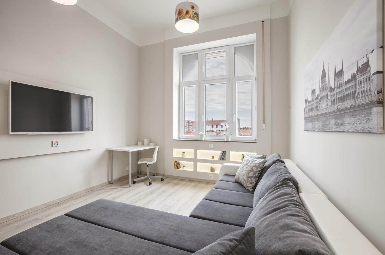 Kings Cross Apartment บูดาเปสต์ ภายนอก รูปภาพ